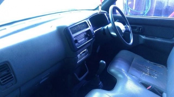 มิตซูบิชิสตาดาร์ สีขาว บาง เครื่องดี คัทซีสวย ภายในสวย ราคาเร้า 89,000 โทร 0856390132