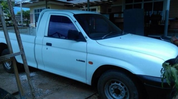 มิตซูบิชิสตาดาร์ สีขาว บาง เครื่องดี คัทซีสวย ภายในสวย ราคาเร้า 89,000 โทร 0856390132