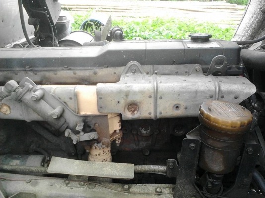 รถอีซูซุ 10  ล้อ ตู้เย็น FVM 195 แรงม้า.     สนใจติดต่อ  081 - 6079515