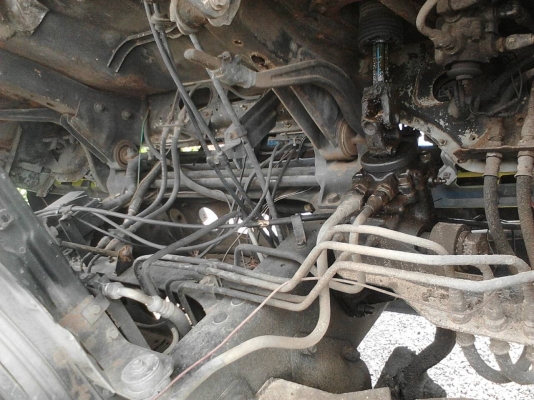 รถอีซูซุ 10  ล้อ ตู้เย็น FVM 195 แรงม้า.     สนใจติดต่อ  081 - 6079515