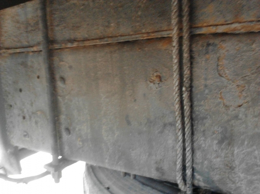 รถอีซูซุ 10  ล้อ ตู้เย็น FVM 195 แรงม้า.     สนใจติดต่อ  081 - 6079515