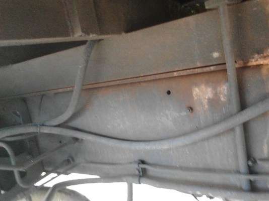 รถอีซูซุ 10  ล้อ ตู้เย็น FVM 195 แรงม้า.     สนใจติดต่อ  081 - 6079515