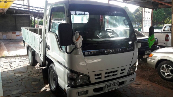 Isuzu NKR 4ล้อเล็ก ห้างแท้ปี51 เครื่อง 100แรง ภาษีเต้ม รถสวยพร้อมใช้