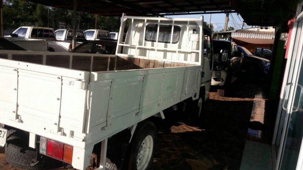 Isuzu NKR 4ล้อเล็ก ห้างแท้ปี51 เครื่อง 100แรง ภาษีเต้ม รถสวยพร้อมใช้