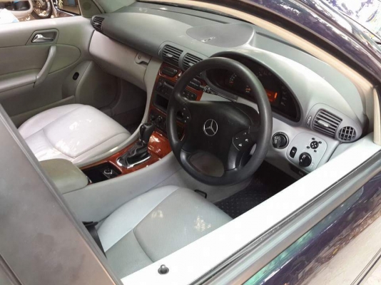 ขาย Benz_c180 Kompressor เครื่องฝาดำ newgen ล้อแม็ก18"