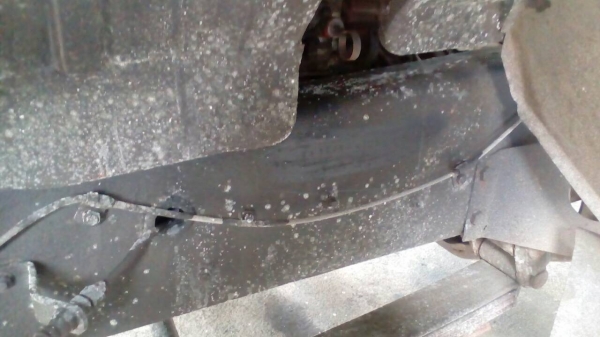 รถฮีโน่ 6 ล้อดั้ม FF 168 แรงม้า. ปี 33.    สนใจติดต่อ  081 - 6079515