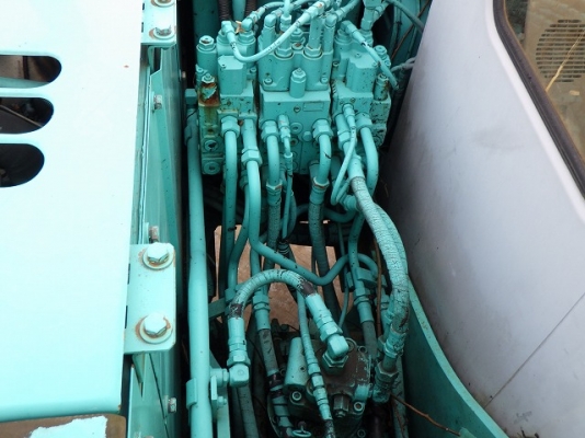 Kobelco SK60-3 มาร์คไฟว์ซุปเปอร์ เก่าญี่ปุ่นรถสวย แทรคใหญ่