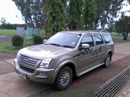 ขายอิซุสุแวนไทยรุ่ง