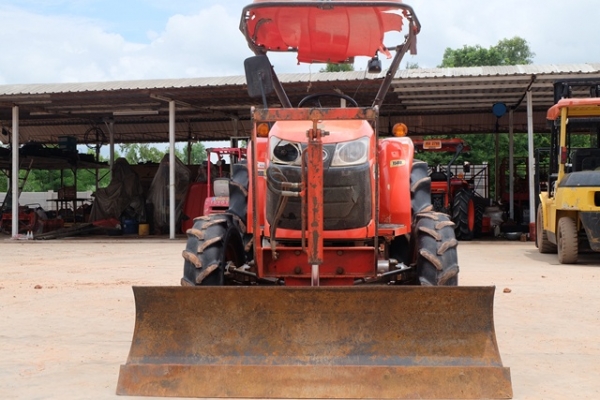 ขายรถไถรุ่น L3608 พร้อมใบมีด ผานพรวน มีเอกสารพร้อมโอน รถสวยพร้อมใช้งาน