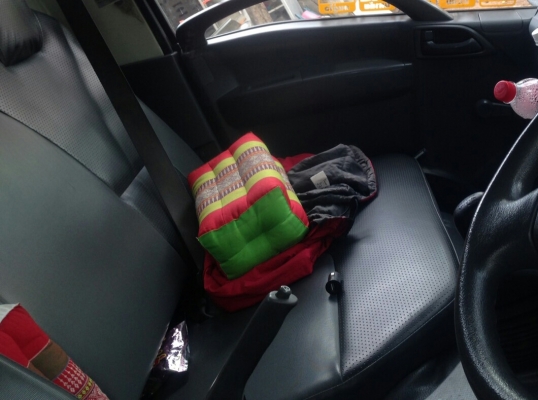 ขายแล้ว ครับ หกล้อ อีซูชุ NMR130ปี54 กะบะพื้นเรส ช่วงยาว 4.30ม สภาพดีสวยจัดเดิมๆสีเดิม ไม่มีชน ทะเบียนพร้อมโอน ราคา 665,000บ รถสวยๆน่าใช้