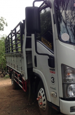 ขายแล้ว ครับ หกล้อ อีซูชุ NMR130ปี54 กะบะพื้นเรส ช่วงยาว 4.30ม สภาพดีสวยจัดเดิมๆสีเดิม ไม่มีชน ทะเบียนพร้อมโอน ราคา 665,000บ รถสวยๆน่าใช้