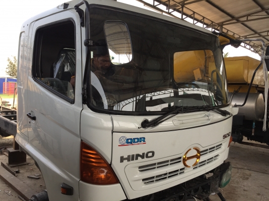 ขายหัวเก๋ง ฮีโน่เมก้าสภาพพร้อมใช้ มีหมวกใหญ่ แท่นหน้าหลัง กันชนใหญ่ไฟหน้าพร้อมขาครบชุด ขายหัวเก๋ง ฮีโน่เมก้าสภาพพร้อมใช้ มีหมวกใหญ่ แท่นหน้าหลัง กันชนใหญ่ไฟหน้าพร้อมขาครบชุด