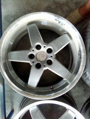 ขายล้อแม๊กถอดจาก BMW 525 HAMANN 18x8.5 ET15 ขายล้อแม๊กถอดจาก BMW 525 HAMANN 18x8.5 ET15