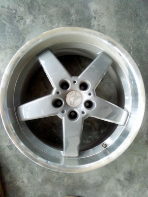 ขายล้อแม๊กถอดจาก BMW 525 HAMANN 18x8.5 ET15 ขายล้อแม๊กถอดจาก BMW 525 HAMANN 18x8.5 ET15