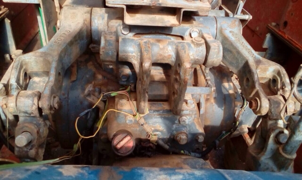 ขาย คูโบต้า M8030 สองเพลา มีเล่มทะเบียน มีดันหน้าอย่างเดียว เพลาหน้าใช้ได้ (เพลา กลางลอย) ต้องแก้ไขเพลาหน้าซ้าย อุปกรณ์ มีใบดันอย่างเดียว เครื่องเกียร์ดี ราคา 169,000 091-0206555 อยู่ร้อยเอ็ด ขาย คูโบต้า M8030 สองเพลา มีเล่มทะเบียน มีดันหน้าอย่างเดียว เพลาหน้าใช้ได้ (เพลา กลางลอย) ต้องแก้ไขเพลาหน้าซ้าย อุปกรณ์ มีใบดันอย่างเดียว เครื่องเกียร์ดี ราคา 169,000 091-0206555 อยู่ร้อยเอ็ด