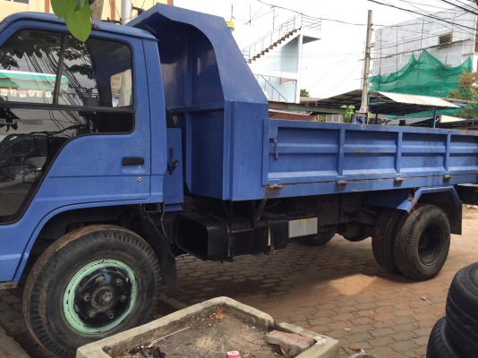 ขายรถ6ล้อดั้มหิน ทราย 6 คิว