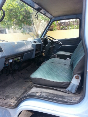 ขายด่วน 6 ล้อมีลิฟท์ท้าย