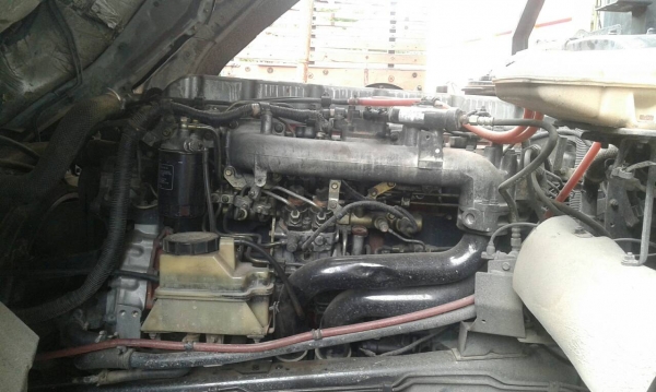 ขายด่วนสิบล้อหัวลาก สภาพสวยมากๆๆๆ ขายด่วนสิบล้อหัวลาก สภาพสวยมากๆๆๆ