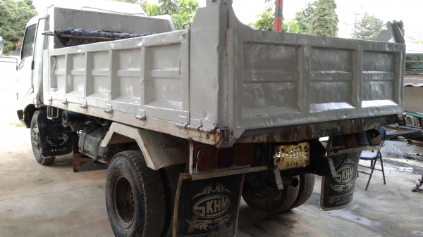 ขายฮีโน่ดั้มKM777 WO4D117แรง เกียร์4J แอร์เย็น สโลกลาง ท้ายF รถสวยขับดีมาก เจ้าของขายเอง