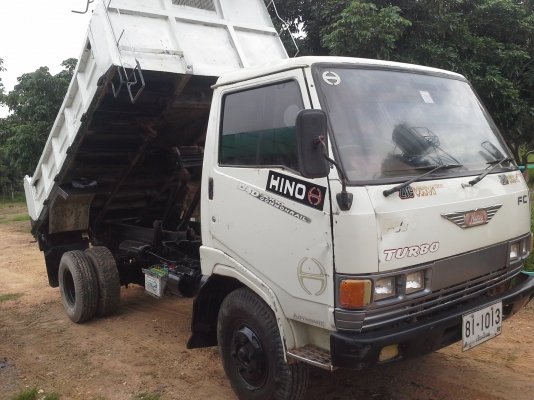 ขายฮีโน่ดั้มKM777 WO4D117แรง เกียร์4J แอร์เย็น สโลกลาง ท้ายF รถสวยขับดีมาก เจ้าของขายเอง