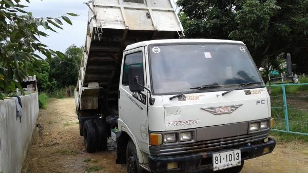 ขายฮีโน่ดั้มKM777 WO4D117แรง เกียร์4J แอร์เย็น สโลกลาง ท้ายF รถสวยขับดีมาก เจ้าของขายเอง