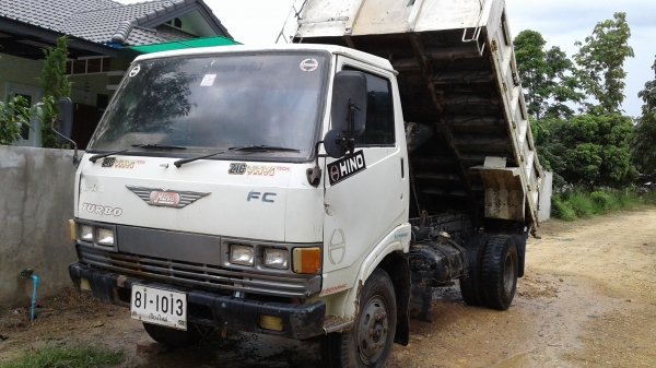 ขายฮีโน่ดั้มKM777 WO4D117แรง เกียร์4J แอร์เย็น สโลกลาง ท้ายF รถสวยขับดีมาก เจ้าของขายเอง