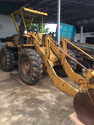 ขายรถตัก CAT910 สภาพพร้อมใช้งาน ต่อแขนยาวเรียบร้อยครับ เครื่องเปลี่ยนเป็น6BD1  เอกสารสัญญาซื้อขาย