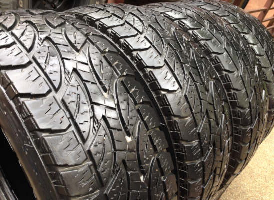 ยาง All Dunlop 31 10.5 R15 ดอกเยอะ พร้อมใช้งาน ราคาไม่แพง ยาง All Dunlop 31 10.5 R15 ดอกเยอะ พร้อมใช้งาน ราคาไม่แพง