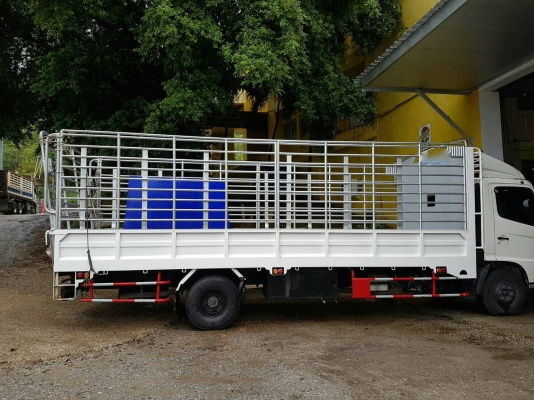 รถฮีโน่ 6 ล้อรั้ว ( ไม่ดั้ม ) FC9J  175 แรงม้า ปี 55.    สนใจติดต่อ  081 - 6079515