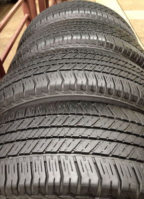 ยาง Bridgestone 265 65 17 ปี14 ดอกเต็ม ไม่มีปะ ราคาไม่แพง