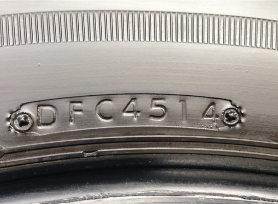 ยาง Bridgestone 265 65 17 ปลายปี14 ดอกเยอะ พร้อมใช้งาน ราคาไม่แพง