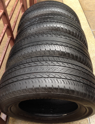 ยาง Bridgestone 265 65 17 ปลายปี14 ดอกเยอะ พร้อมใช้งาน ราคาไม่แพง