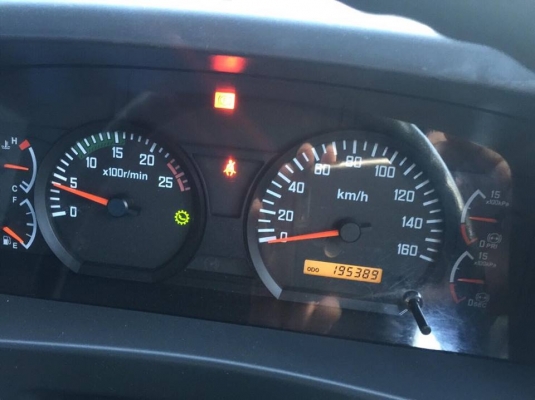 10 ล้อหัวลาก 360 แรง ปี 2555 สวยเดิมๆ ไมบ์ 1.9 แสน กิโล