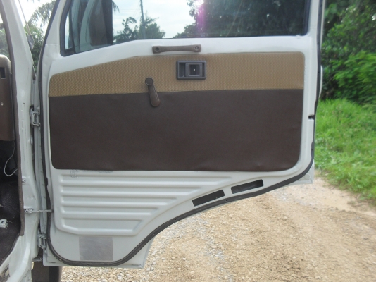 HINO FC112 ดั๊ม 117 แรง สวยๆครับ สนใจติดต่อ 089-8503558 เอ็กซ์ครับ