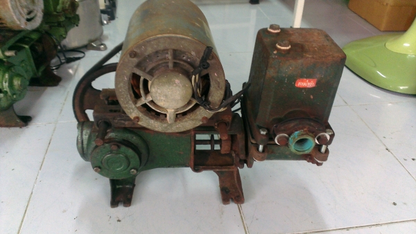 ขายปั้มน้ำ ปั้มชัก UMA 2000 L/H Motor 1/8 ขายตามสภาพ ขายปั้มน้ำ ปั้มชัก UMA 2000 L/H Motor 1/8 ขายตามสภาพ