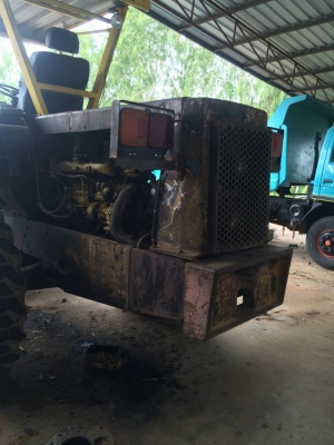 ีรถตัก ีรถตัก