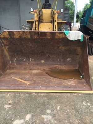 ีรถตัก ีรถตัก