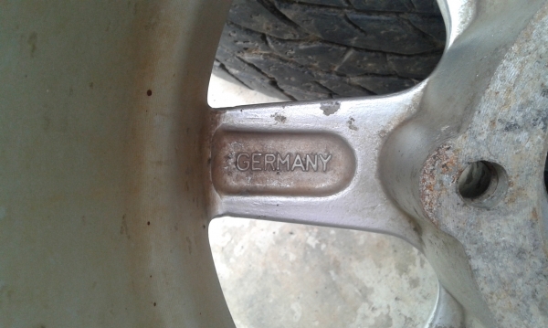 ล้อพร้อมยาง