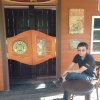 seller