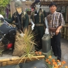 seller