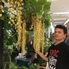 seller