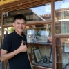 seller